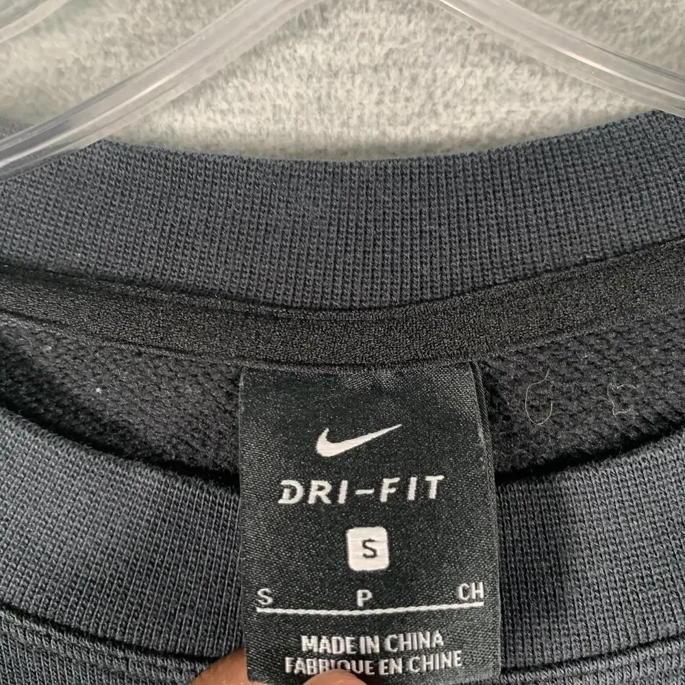Nike Sweatshirt Womens Small Black Dri-FIT Crewneck Raglan Logo Pullover Cropped